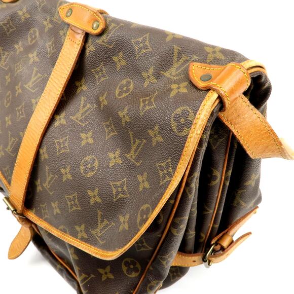 💎✨HOT BUY✨💎AUTHENTIC Louis Vuitton Saumur 35 Crossbody bag - Picture 11 of 16